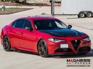 Alfa Romeo Giulia Side Skirts - Carbon Fiber - Estremo